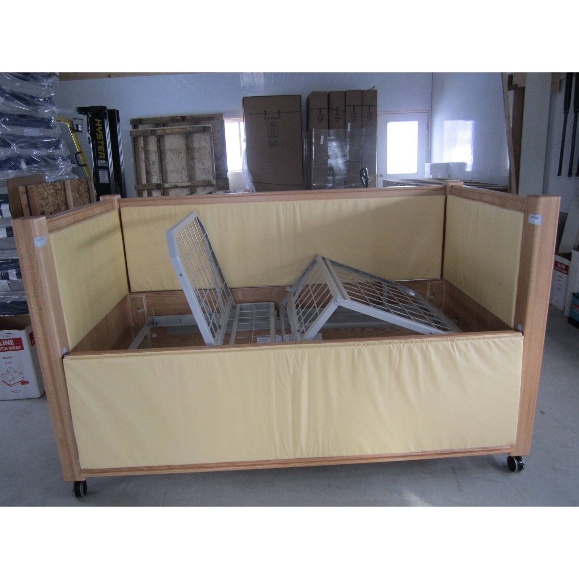 Beds by George Made to order Dream Series Twin Size Bed With Manual Adjustable Head And Foot - Standard BBG-1500-D