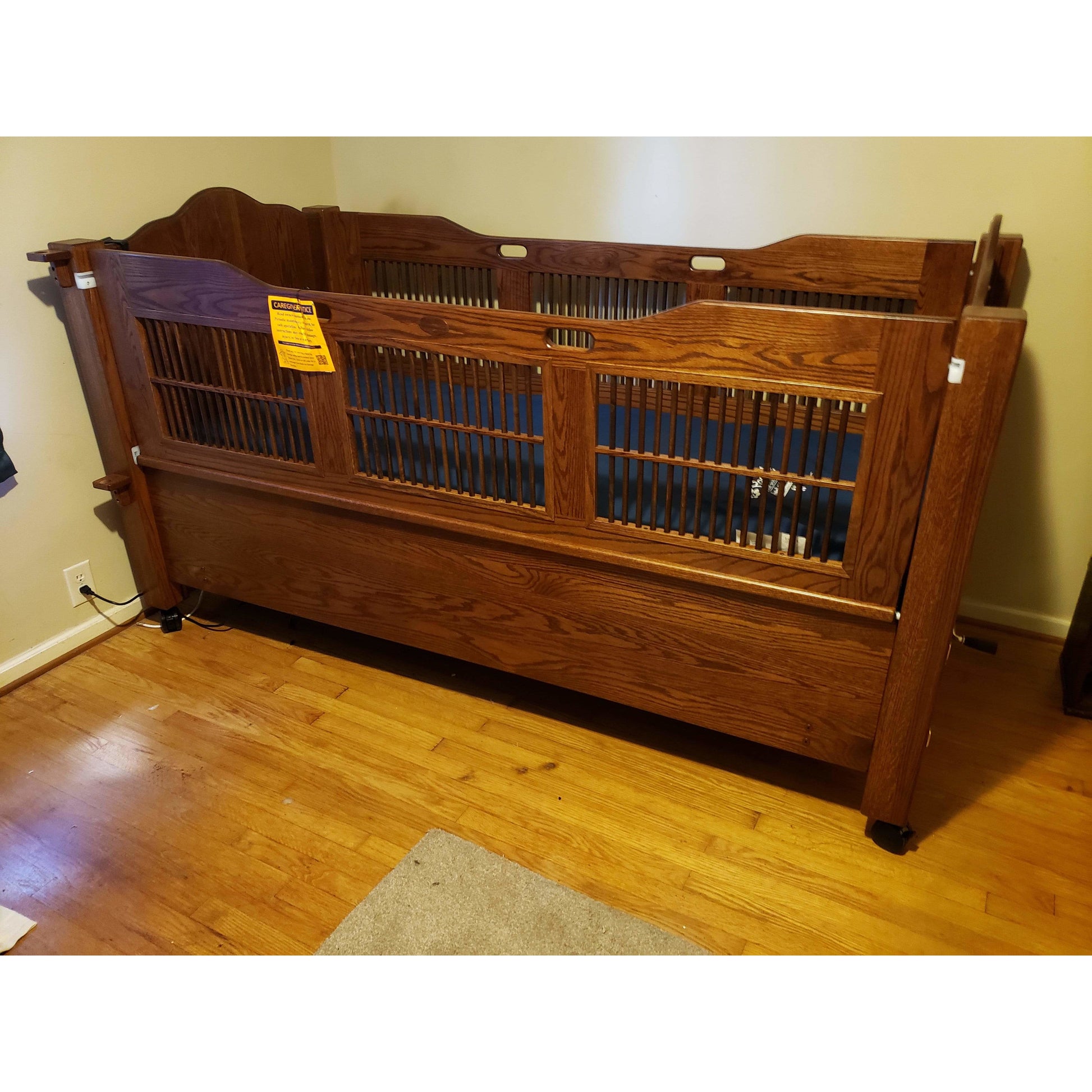 Beds by George Made to order Dream Series Twin Size Bed With Manual Adjustable Head And Foot - Standard BBG-1500-D